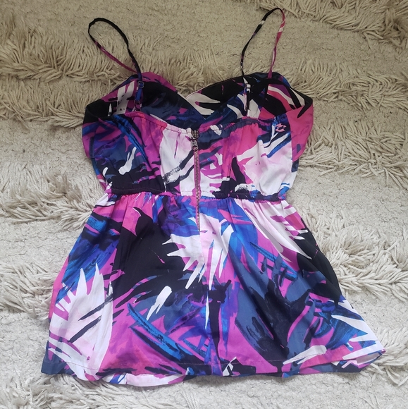 BILLABONG TOP SIZE MEDIUM - Picture 2 of 3